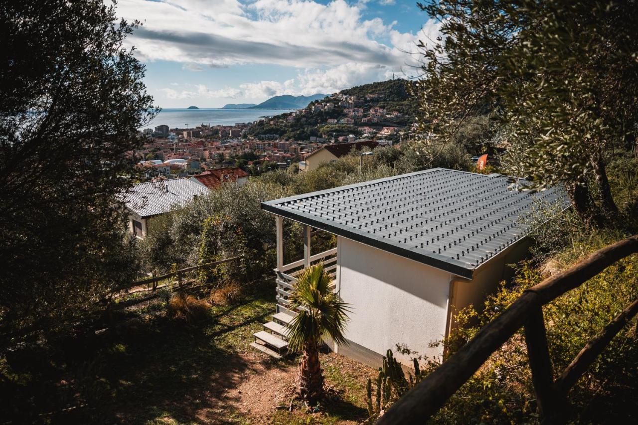 Agriturismo Rose Di Pietra بيترا ليغوري المظهر الخارجي الصورة